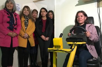 Lanzan Programa Piloto que permite capacitar e insertar laboralmente a mujeres en manejo de Grúa Horquilla