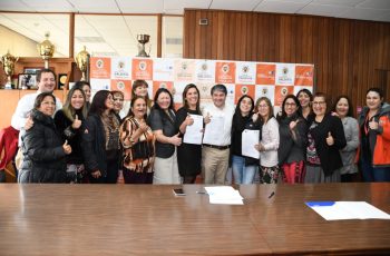 Seremi de Los Ríos se une en alianza junto a Municipalidad de Valdivia para promover autonomía económica de las mujeres
