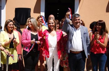 Ministra Isabel Plá inaugura Centro de La Mujer en Limache