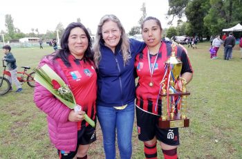Mujeres rurales de El Carmen dieron vida a campeonato “Engrandece el Fútbol Femenino”