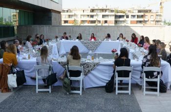 Ministra Zalaquett se reunión con mujeres líderes emprendedoras reconocidas por su aporte durante la pandemia