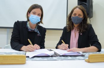 Ministerio de la Mujer y Mejor Niñez firman convenio para capacitar a funcionarios en violencia y estereotipos