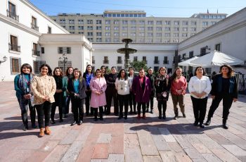Ministra y Subsecretaria encabezan primera jornada de trabajo con Seremis de la Mujer y la Equidad de Género