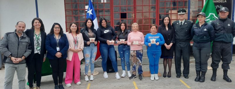 Gendarmería entrega copas menstruales a internas de la región de Valparaíso