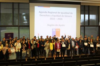 Aysén: Seremi de la Mujer y Equidad de Género entrega Agenda Regional de Género 2022-2026