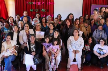 Mujeres de Pumanque y Ranquilhue se certificaron en proyecto de cooperativismo campesino