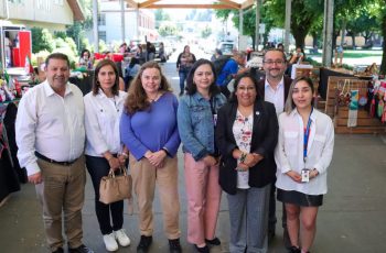 Subsecretaria Vidal participa en Feria Bazar de Prodemu junto a treinta emprendedoras de La Unión y Río Bueno