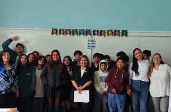 Seremi de la Mujer de Tarapacá junto a Women In Mining Chile conmemoran Día Internacional de la Mujer en la Minería con estudiantes del liceo Gabriela Mistral