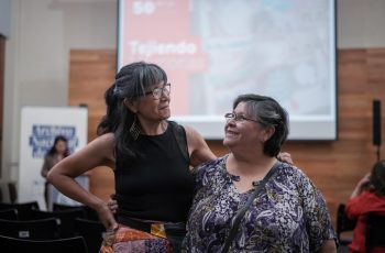 Ministerio de la Mujer dona archivo histórico con relatos y obras de mujeres que buscan preservar la memoria a 50 años del Golpe