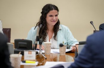 Ministra Antonia Orellana es reconocida por el Foro Económico Mundial como una de las 100 Jóvenes Líderes Globales