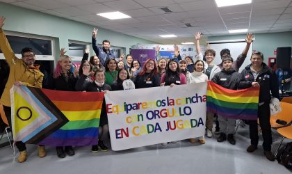 Jóvenes de Valdivia conmemoran el Día del Orgullo LGBTIQA+ con conversatorio sobre brechas de género, diversidades y deportes