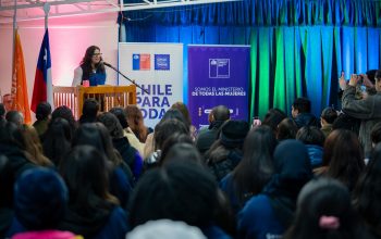 En San Felipe: Ministra Orellana aborda prevención de violencia de género en jóvenes y responde dudas sobre Ley ‘Papito Corazón’