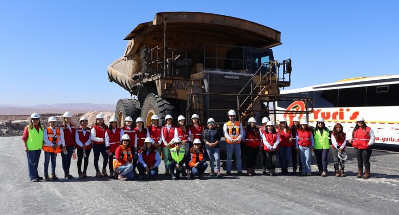 Seremis de Minería y la Mujer junto a INACAP impulsan inclusión femenina en minería con visita a Sal Punta Lobos