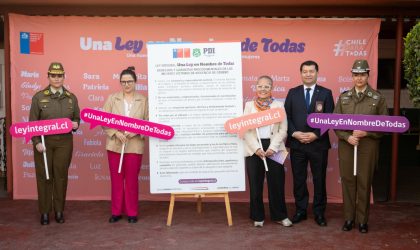 Plan 18 Seguro: Ministra Orellana junto a policías dan a conocer medidas de prevención y protección en casos de violencia de género