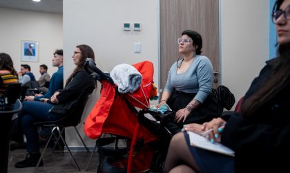 Estudio MinMujer y Unicef: Cerca de $595 mil mensuales cuesta mantener la crianza en Chile